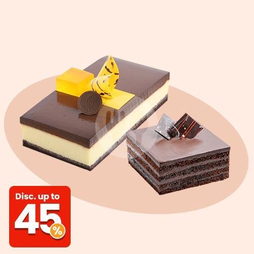 Cake + Double Chocolate 10x10 menu Dapur Cokelat Denpasar, Gatot Subroto