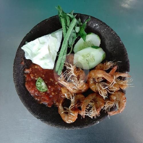 Udang Goreng Lalapan menu Warung Solo Via Ungasan, Jimbaran