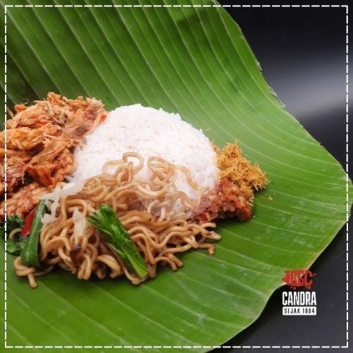JINGGO AYAM menu Babi Guling Candra, Pulau Yapen