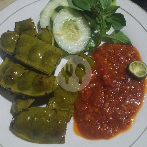 Petai Goreng/ Bakar Lalapan +sambal menu Paon Darmika, Sahadewa