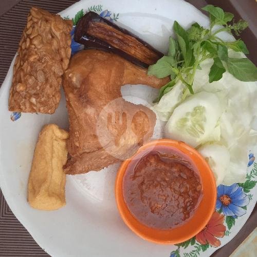 Ayam Goreng Tanpa Nasi menu Soto Ayam Elza, Tukad Irawadi