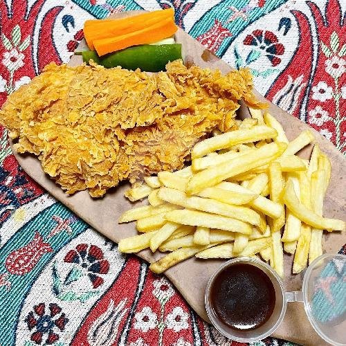 Jumbo Chicken Steak Barbeque + Ice Tea menu Bandar Roti (Roti Bakar), Dewi Sri