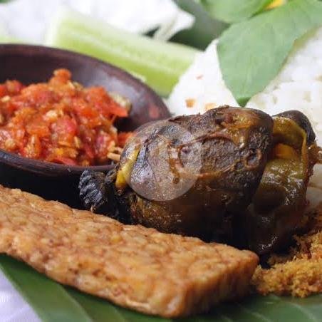 Paket Ati Ampela menu Lalapan Sambal Ijo Kedonganan, Jimbaran