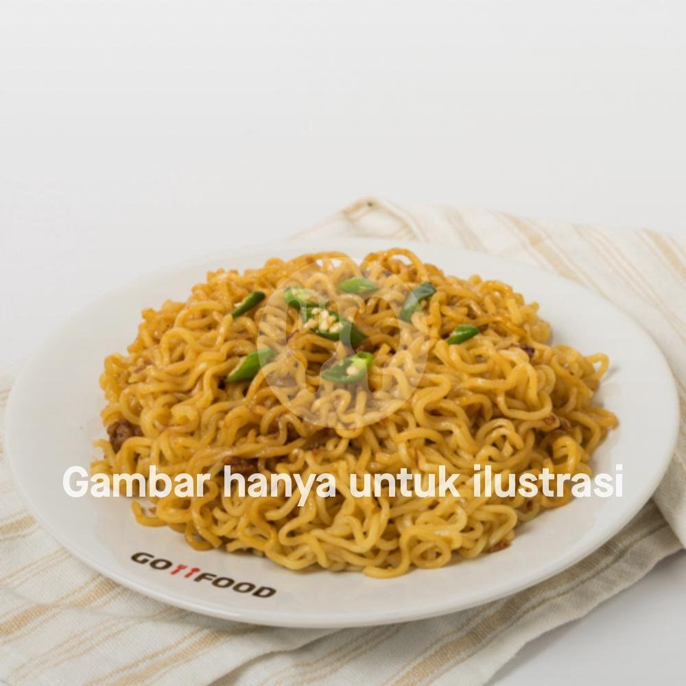 Mie Goreng Biasa menu Nasi Goreng Khas Jakarta Bu Dennis, Semer Raya