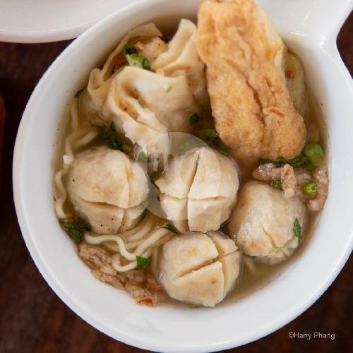 Bakso Ayam Campur menu Bakso Idolaku, Denpasar