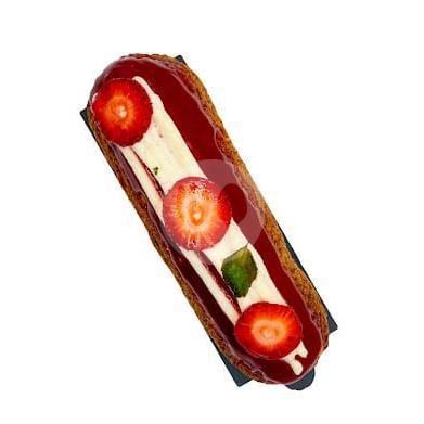 Strawberry Eclair menu FOLD, ARTISAN BAKERY, Canggu