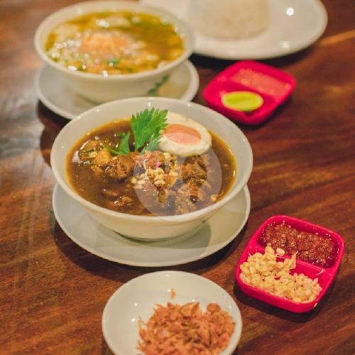 Rawon + Nasi menu Dapoer Cak Asmo, Mahendradata