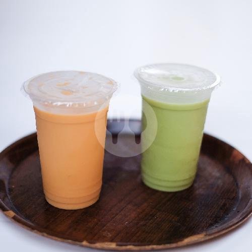Green Tea / Thai Tea menu Ayam Goreng Kalasan, Renon