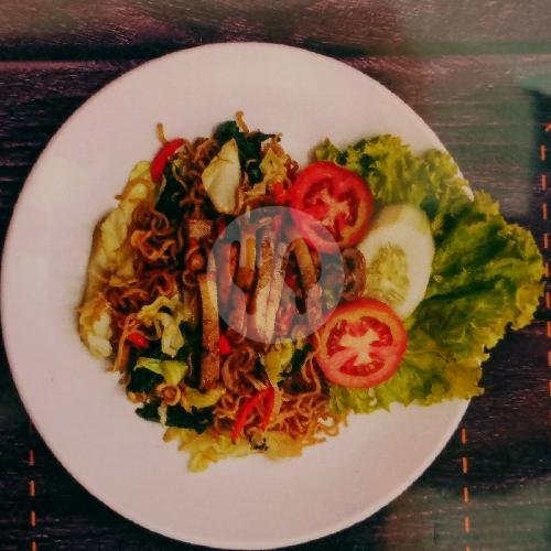 Mie Goreng Samcan menu RM. Vegetarian dan Vegan Dapur Sayur, Beaq Ganggas