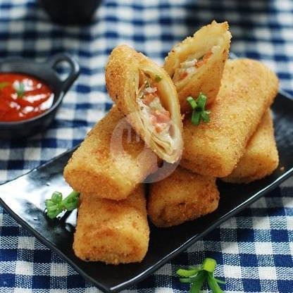 Matang Mix Sosis Solo menu Risoles Bu Rudi, Denpasar