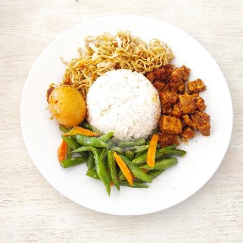 Nasi Campur Telor menu Nasi Campur Warung KKN, Danau Buyan