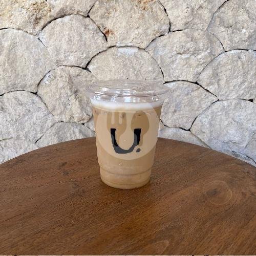 Iced Latte/Cappucinno/Flat White (12oz) menu Umalas Brew Bar, Kerobokan Kelod, Kuta Utara