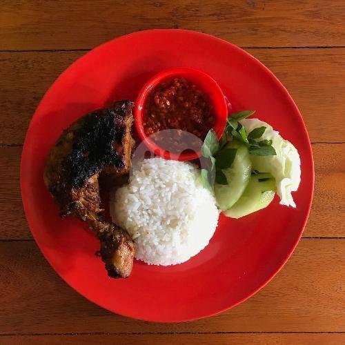 Nasi + Ayam Bakar menu Banyuwangi Echo, Canggu Raya