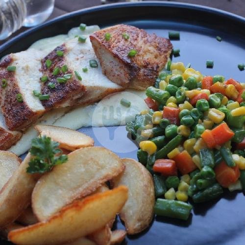 Chicken Steak menu Warung Puri Boga, Tumbak Bayuh Raya