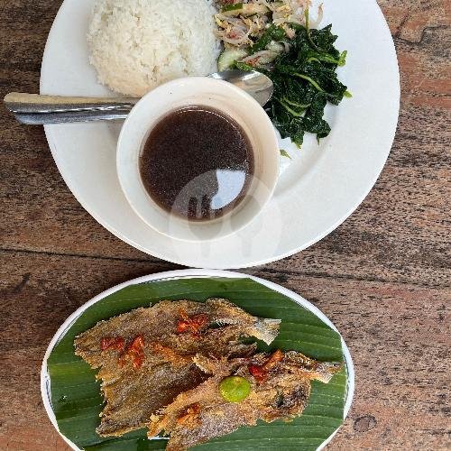 Paket Sudang Lepet menu Nasi Campur Warung Jukut Undis, Danau Buyan