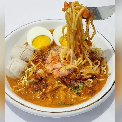Mie Celor Palembang Plus Baso Ikan menu Mie Celor Palapa , Semanggi, Mataram