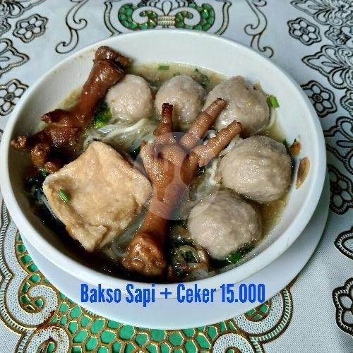 Bakso Sapi + Ceker menu Mie Ayam & Bakso Solo Cak Mad, Dalung Permai