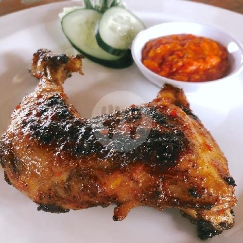 Ayam Bakar Lalapan menu Warung Cenana