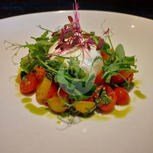 Burrata Alla Caprese menu Pizzeria Italia II Ungasan, Jimbaran