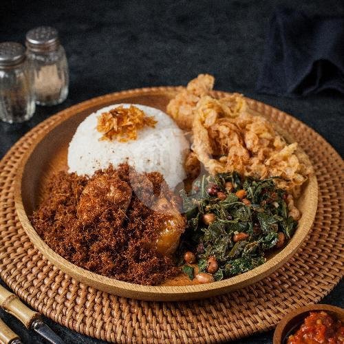 Nasi Campur Ayam Lengkuas menu Nasi Kongkong, Denpasar