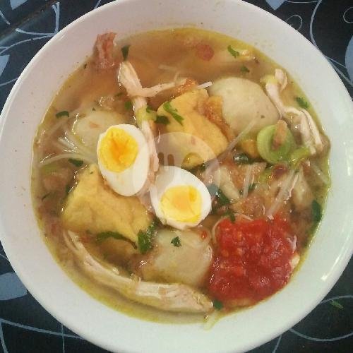 Soto Ayam + Bakso menu Yamuna Bakso Balung Sapi, Gn. Agung