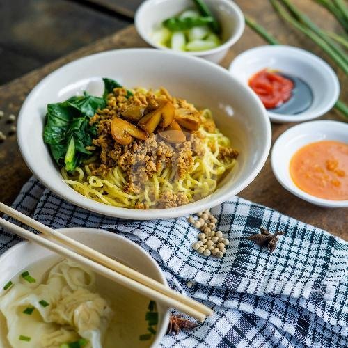 Mie Ayam Jamur menu Depot Mie Ayam & Chinese Food, Sidakarya