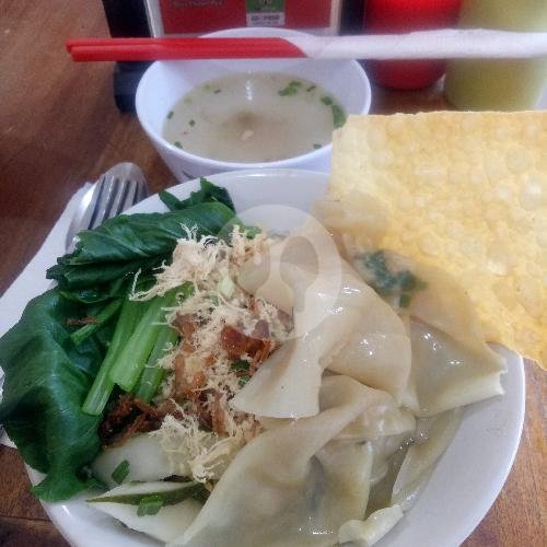 Bakmie Banyak Rejeki menu Bakmie Panjang Umur, Jimbaran