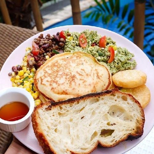 Big Breakfast Platter menu The Sloth Bali, Pantai Batu Mejan