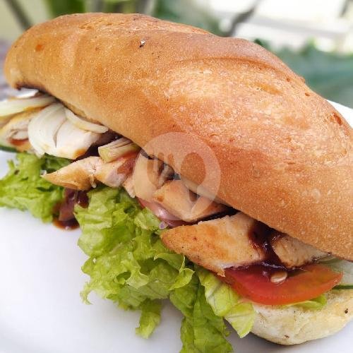 Chicken Baguette menu Warung Canteen Canggu, Semat Raya