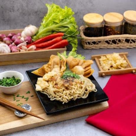 Wizzmie: A Nostalgic Culinary Journey on Teuku Umar, Bali
