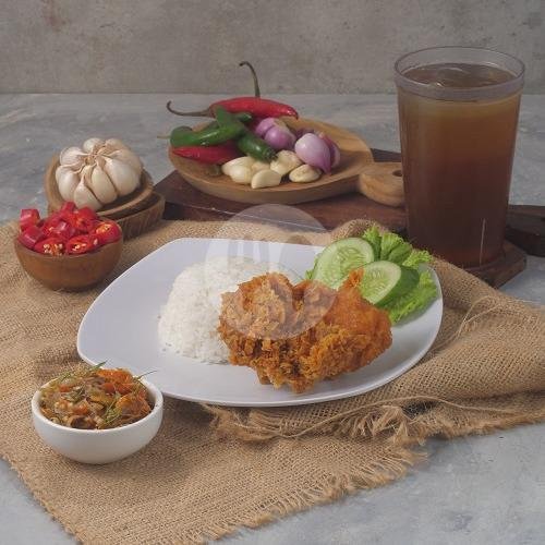 Paket Ayam Crispy Nagih Nikmat Jumbo menu Warunk Upnormal, Jimbaran