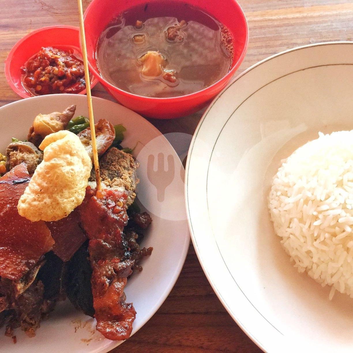 Nasi Babi Guling Special Pisah menu Babi Guling Sari Kembar 99, Teuku Umar