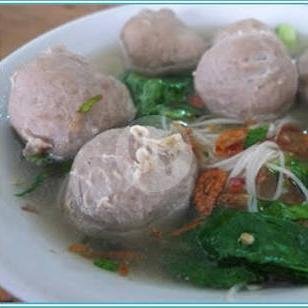 Bakso Sapi ( Beef Meat Ball Soup) menu Warung Curhat, Jimbaran
