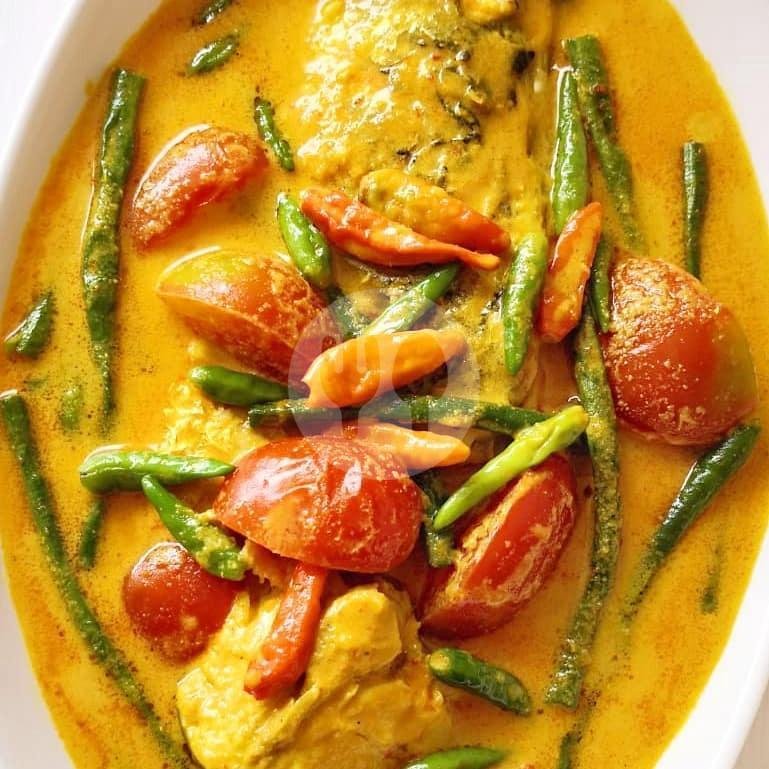 Gulai Campur Jeroan menu Warungmu Sate Kambing Asli Solo, Tangkuban Perahu