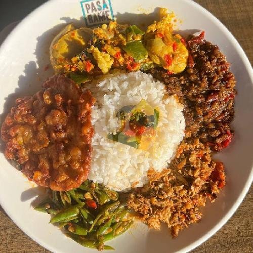 Versi Hemat Nasi Campur Manado Special menu Warung Nasi Campur Manado, Denpasar