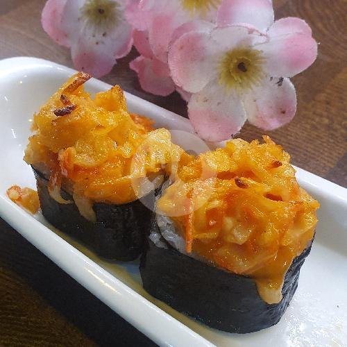 Sakura Roll (6 kind in one bite) menu Sakura Sushi, Denpasar