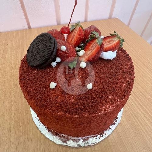 Whole Cake Redvalvet menu Cinnamon Cake Renon, Denpasar Timur