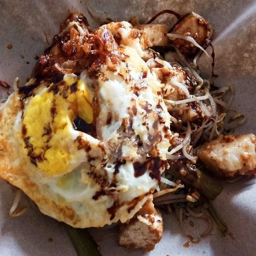 Tipat Cantok Telor Ceplok Extra Bawang Goreng menu Hobby Rujak, Kuta Selatan