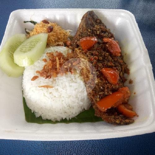 Nila Nyat Nyat Kintamani menu Warung Pecel Mbak Laras, Sandubaya