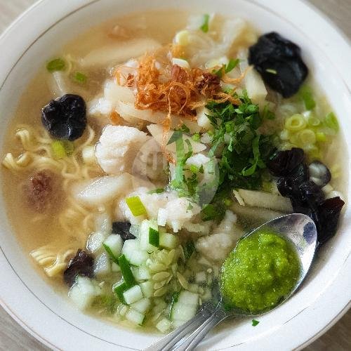 Tekwan menu Pempek Wak Giam, Puri Gading