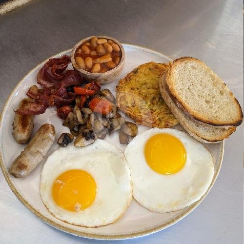 Breakfast Champion menu Three Steps Coffee, Uluwatu Raya