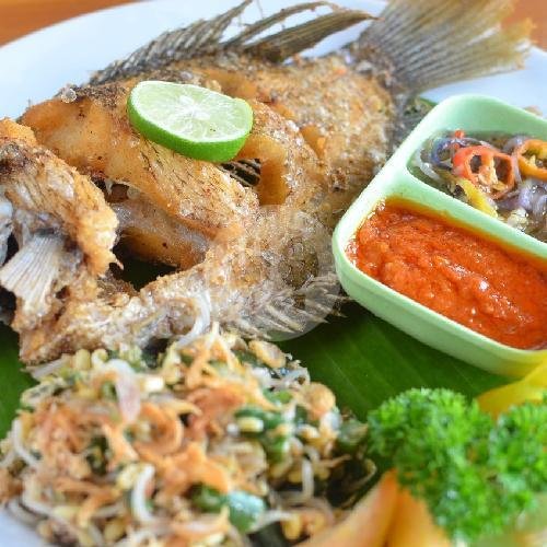 Paket Gurame Goreng (400g) menu Warung Ulam Ulam, Sukawati