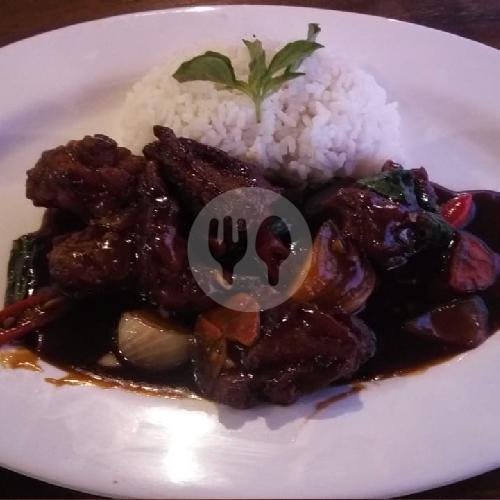 Ayam Goreng Kecap menu Noka Resto, Uluwatu