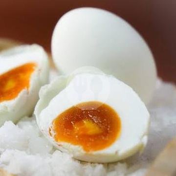 Telor Asin menu SAS Soto Ayam Surabaya, Denpasar