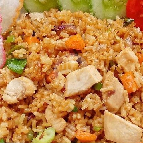 Nasi Goreng Chicken menu Sop Kepala Ikan Yanbenjo, Kerobokan