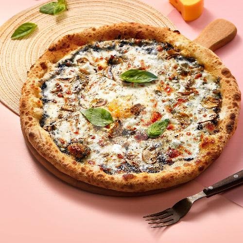 Black Truffle Sausage menu TOPM Pizzeria, Nusa Dua