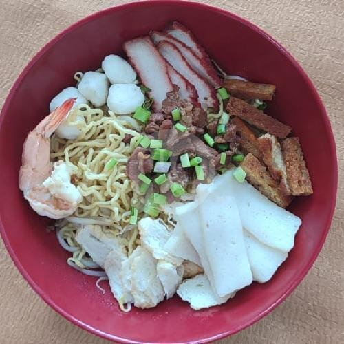 Yammien Komplit menu Dapur Singkawang, Denpasar Barat