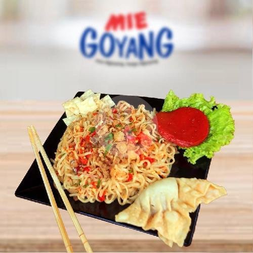 Mie Goyang Pedas Gurih Level 4 menu Mie Goyang, Pancaka