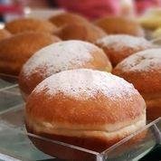 Bombolone menu Gusto Gelato & Caffe, Mertanadi