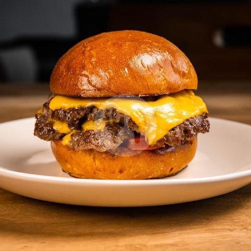 Double Patty Cheeseburger menu Old Pals (Burgers, Breakfast Muffins, Coffee), Tumbak Bayuh